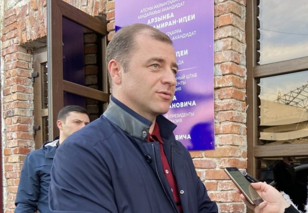 Адгур Ардзинба: перевыборов не будет