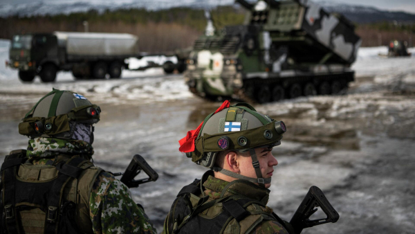 Финляндия начала военные маневры возле границы с Россией